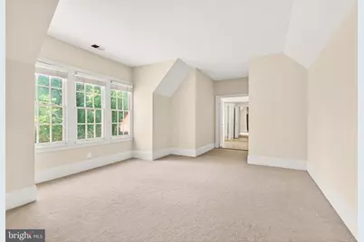 9860 Palace Green Way, Vienna, VA 22181 - Photo 30