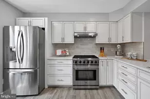 6074 Kestner Cir, Alexandria, VA 22315 - Photo 6