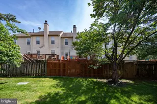 6074 Kestner Cir, Alexandria, VA 22315 - Photo 44