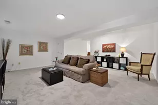 6074 Kestner Cir, Alexandria, VA 22315 - Photo 34