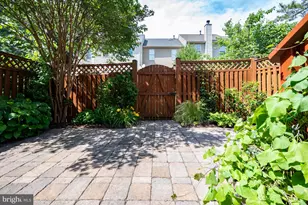 6074 Kestner Cir, Alexandria, VA 22315 - Photo 40