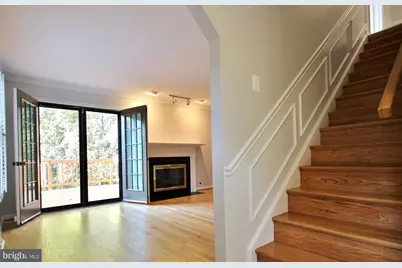 7321 Mallory Lane, Alexandria, VA 22315 - Photo 4