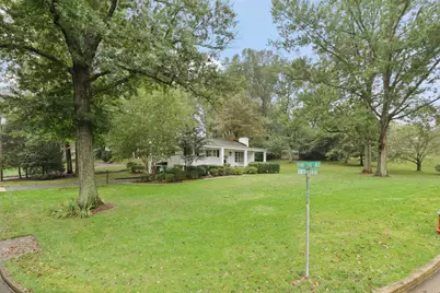 1521 Forest Villa Lane, McLean, VA 22101 - Photo 4