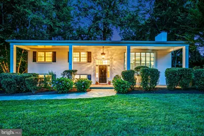 1521 Forest Villa Lane, McLean, VA 22101 - Photo 4