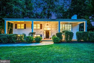1521 Forest Villa Ln, McLean, VA 22101 - Photo 4