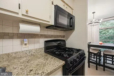 3366 Woodburn Road #23, Annandale, VA 22003 - Photo 4