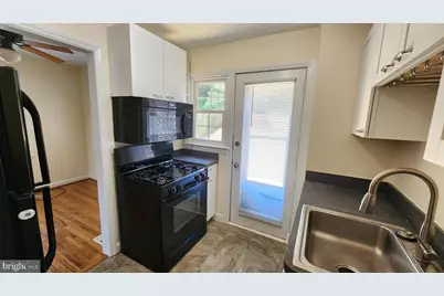 5820 Biscayne Drive, Alexandria, VA 22303 - Photo 4