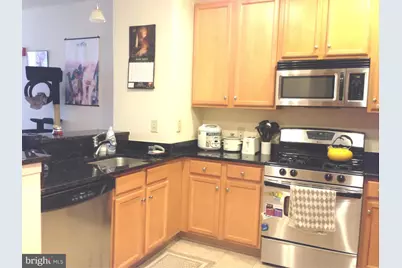2665 Prosperity Avenue #128, Fairfax, VA 22031 - Photo 18