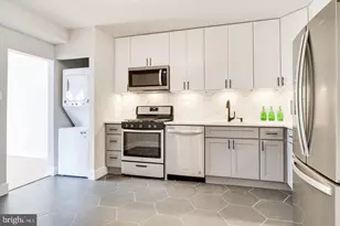 3701 S George Mason Dr, Falls Church, VA 22041 - Photo 22