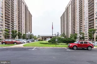 3701 S George Mason Dr, Falls Church, VA 22041 - Photo 60