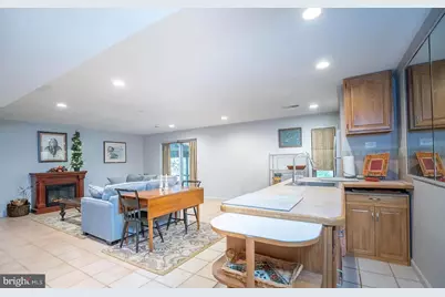 11696 Fox Glen Drive, Oakton, VA 22124 - Photo 38