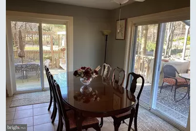 11696 Fox Glen Drive, Oakton, VA 22124 - Photo 10