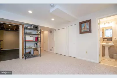 11696 Fox Glen Drive, Oakton, VA 22124 - Photo 40