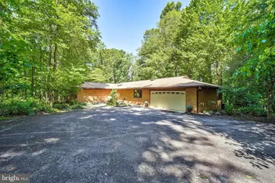 2026 Hunter Mill Road, Vienna, VA 22181 - Photo 2
