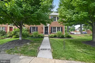 6027 Queenston St, Springfield, VA 22152 - Photo 1