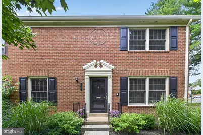 6027 Queenston Street, Springfield, VA 22152 - Photo 2