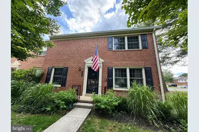 6027 Queenston Street, Springfield, VA 22152 - Photo 2