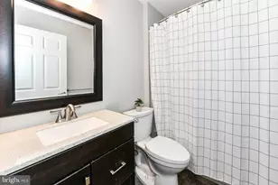 12765 Fair Crest Ct, Fairfax, VA 22033 - Photo 18