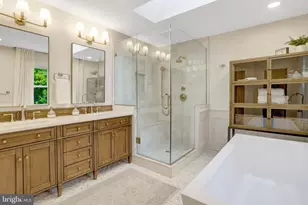 4305 Sheridans Point Ct, Alexandria, VA 22309 - Photo 34
