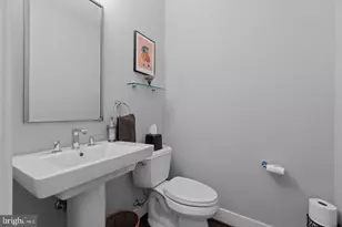 113 Dyer Ct, Herndon, VA 20170 - Photo 30