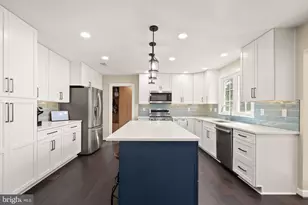 15445 Martins Hundred Dr, Centreville, VA 20120 - Photo 18
