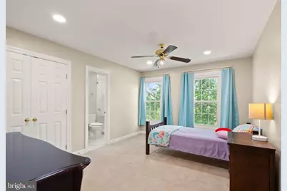 15445 Martins Hundred Drive, Centreville, VA 20120 - Photo 32
