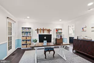 15445 Martins Hundred Dr, Centreville, VA 20120 - Photo 6