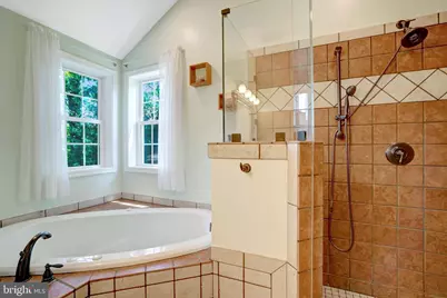 8517 Electric Ave, Vienna, VA 22182 - Photo 52
