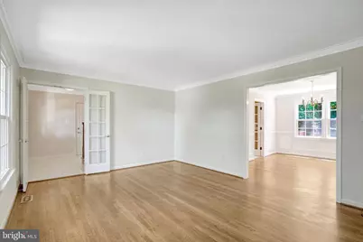 8517 Electric Ave, Vienna, VA 22182 - Photo 18