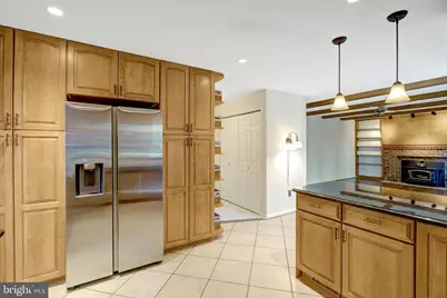 8517 Electric Ave, Vienna, VA 22182 - Photo 38
