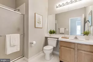 14302 Rosy Ln, Centreville, VA 20121 - Photo 32