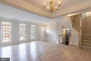 9551 Lagersfield Cir, Vienna, VA 22181 - Photo 2