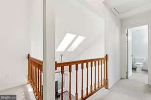 6182 Stonepath Cir, Centreville, VA 20120 - Photo 24