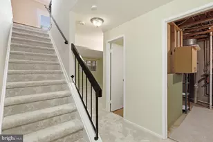 5906 Bridgetown Ct, Burke, VA 22015 - Photo 22