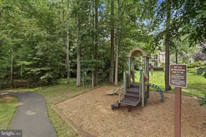 5906 Bridgetown Court #37, Burke, VA 22015 - Photo 36