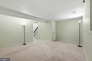 5906 Bridgetown Ct, Burke, VA 22015 - Photo 24