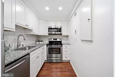 7621 Provincial Drive #211, McLean, VA 22102 - Photo 20