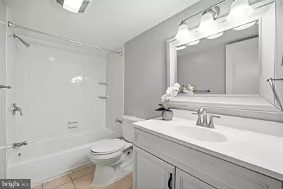 7621 Provincial Drive #211, McLean, VA 22102 - Photo 24