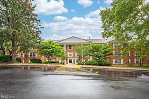 7621 Provincial Dr, McLean, VA 22102 - Photo 32