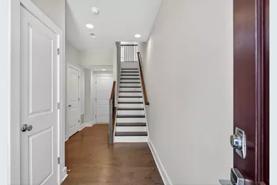 5128 Ridgeview Retreat, Chantilly, VA 20151 - Photo 4