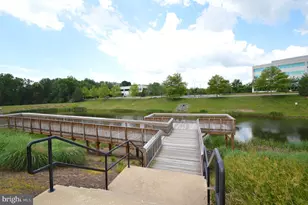 5128 Ridgeview Retreat, Chantilly, VA 20151 - Photo 34