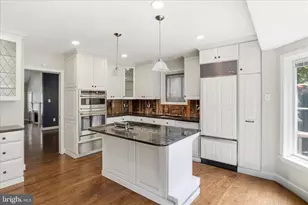 1456 Hampton Hill Cir, McLean, VA 22101 - Photo 16