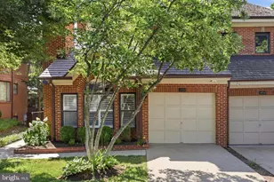 1456 Hampton Hill Cir, McLean, VA 22101 - Photo 2