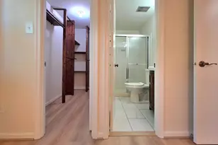 2901 Piney Grove Ct, Fairfax, VA 22031 - Photo 16