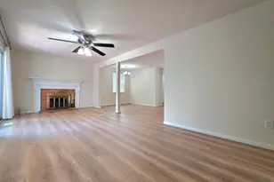 2901 Piney Grove Ct, Fairfax, VA 22031 - Photo 8