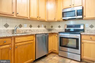 1640 Westwind Way, McLean, VA 22102 - Photo 2