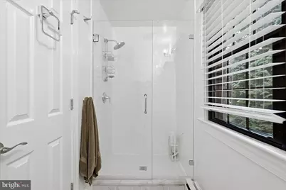 710 Live Oak Drive, McLean, VA 22101 - Photo 38