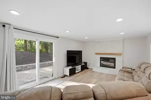 8347 Terra Grande Ave, Springfield, VA 22153 - Photo 10