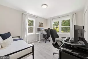 1811 Cranberry Ln, Reston, VA 20191 - Photo 20