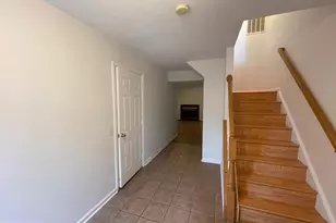 13511 Bannacker Pl, Herndon, VA 20171 - Photo 4